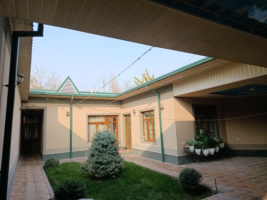 2.5 sotih hovli sotilda sergili honabod jakey choyhona yonida