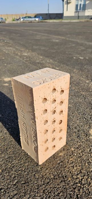 Кирпич жженый полтарашка