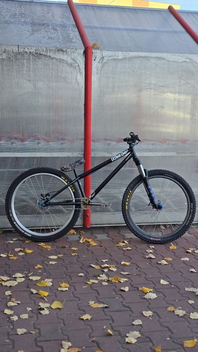 Bicicleta Dirt jumper Octane one spark Ramnicu Valcea •