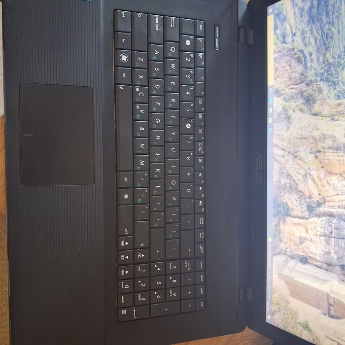 Продам ноутбук ASUS