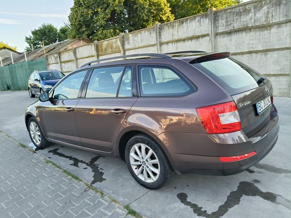 Vând Skoda Octavia 3