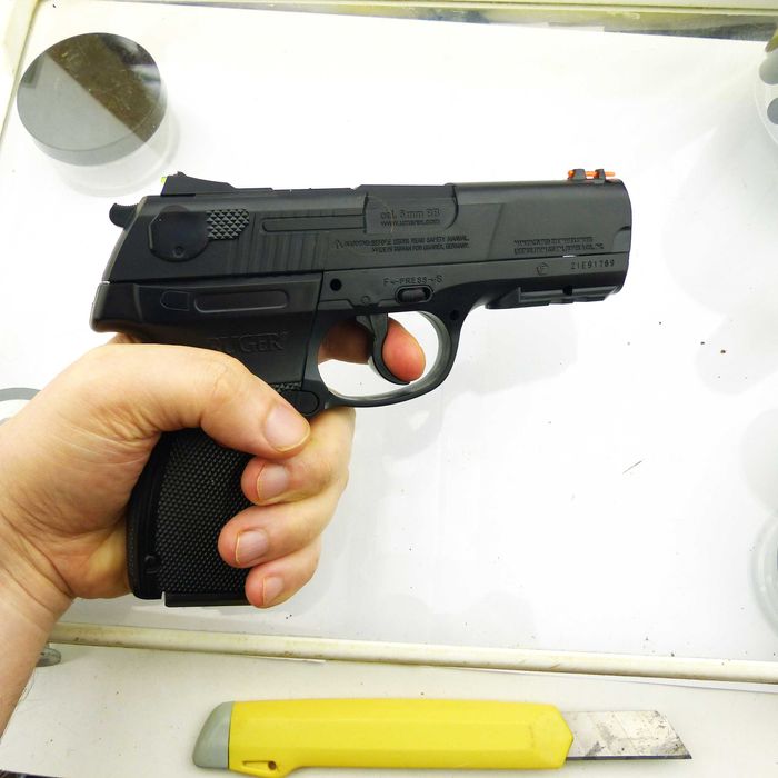 Pistol airsoft Ruger P345 3J CO2 plus ochelari