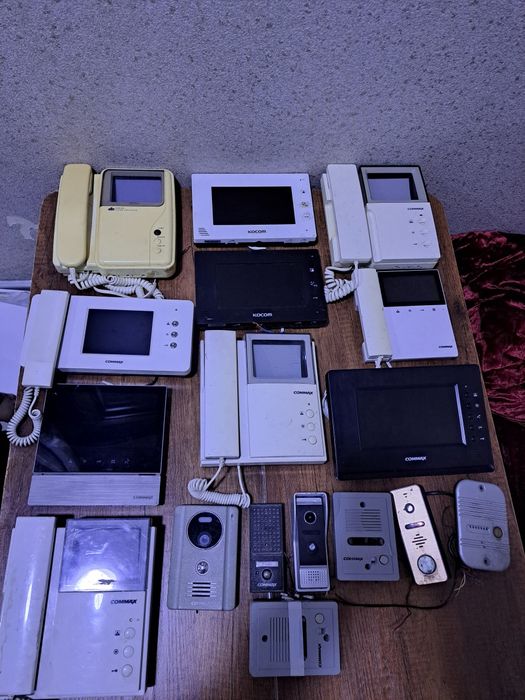 Домофон прадаетца. Разные домофон для запчаст .domofonlar sotiladi