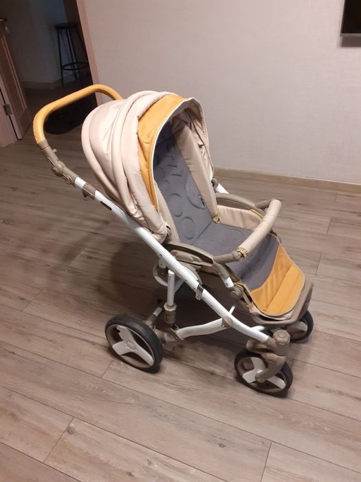 Коляска детская                       .