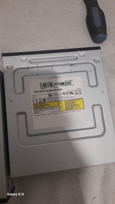 DVD pentru pc nou putin folosit