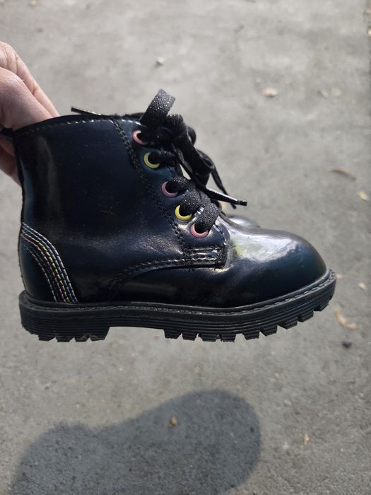 Детски обувки 24 номер