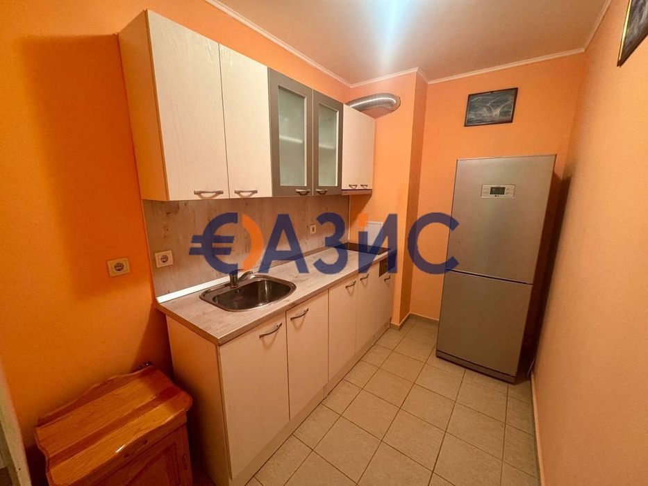 Продава се Четиристаен апартамент в к.к. Слънчев бряг - 75 кв.м за 544 €/кв.м - Снимка #5