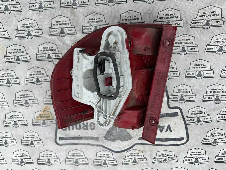 Tripla/ stop spate stanga aripa Skoda Yeti (2009-2013) 5l0945095