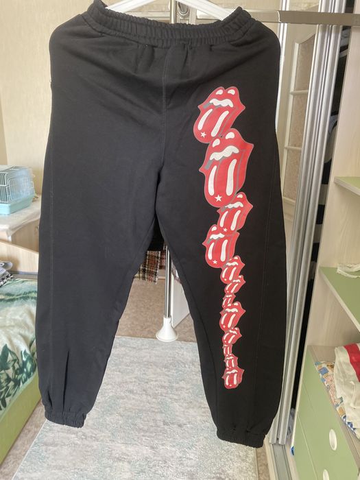 Одежда разный размеров.