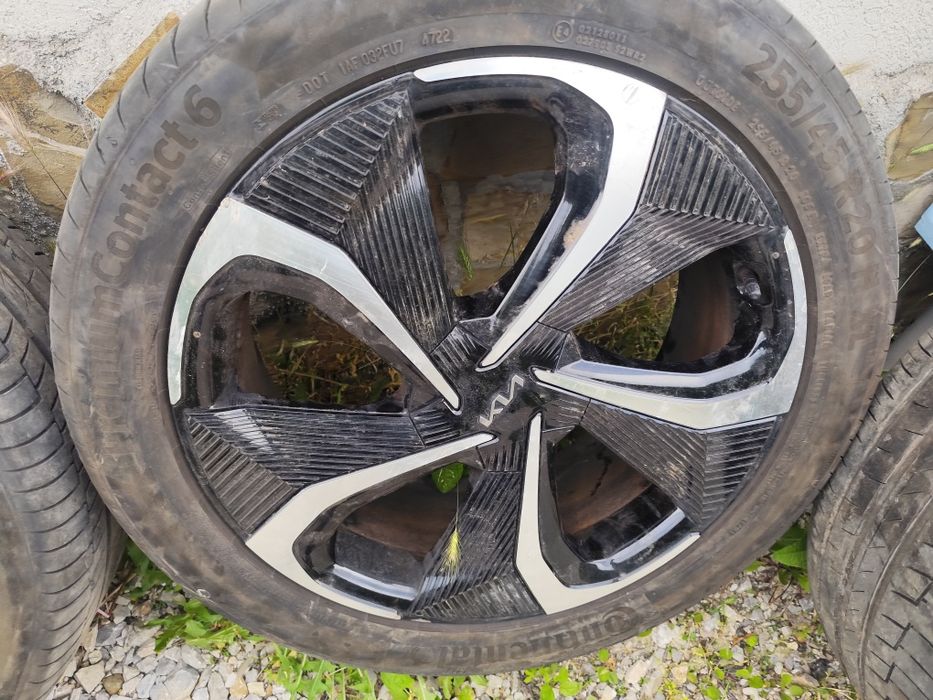 Джанти с гуми за Kia EV6 20 цола