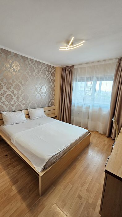Cazare București apartament 3 camere zona Unirii Tineretului
