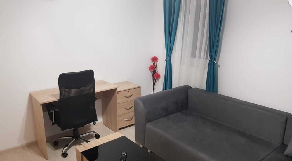 Inchiriez garsoniera