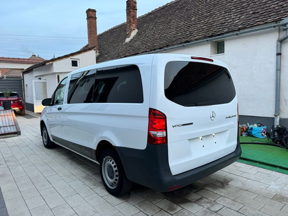 Mercedes Vito Tourer 8+1 locuri Euro 6