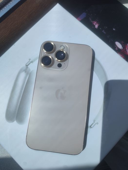 Vând iphone Xr custom 16 pro max