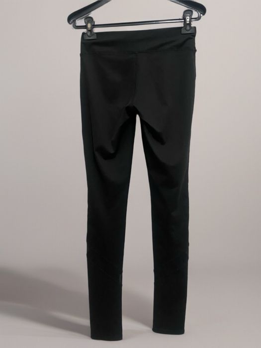 C olanti/Pantaloni sport negri cu detalii plasa/ transparente