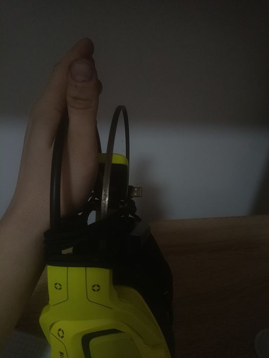 Продам наушники.