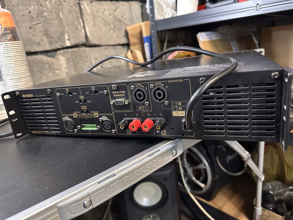 Vând amplificator profesional Yamaha XP3500.