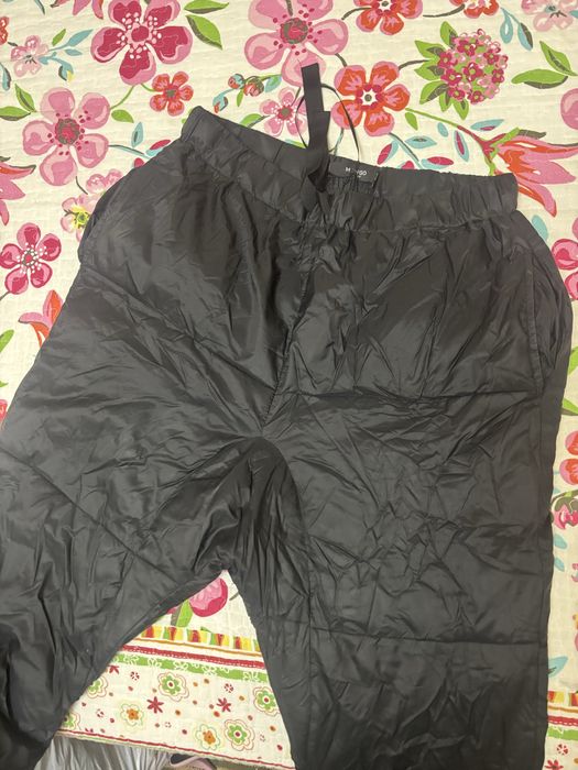 Продаю Брюки размер М Бу