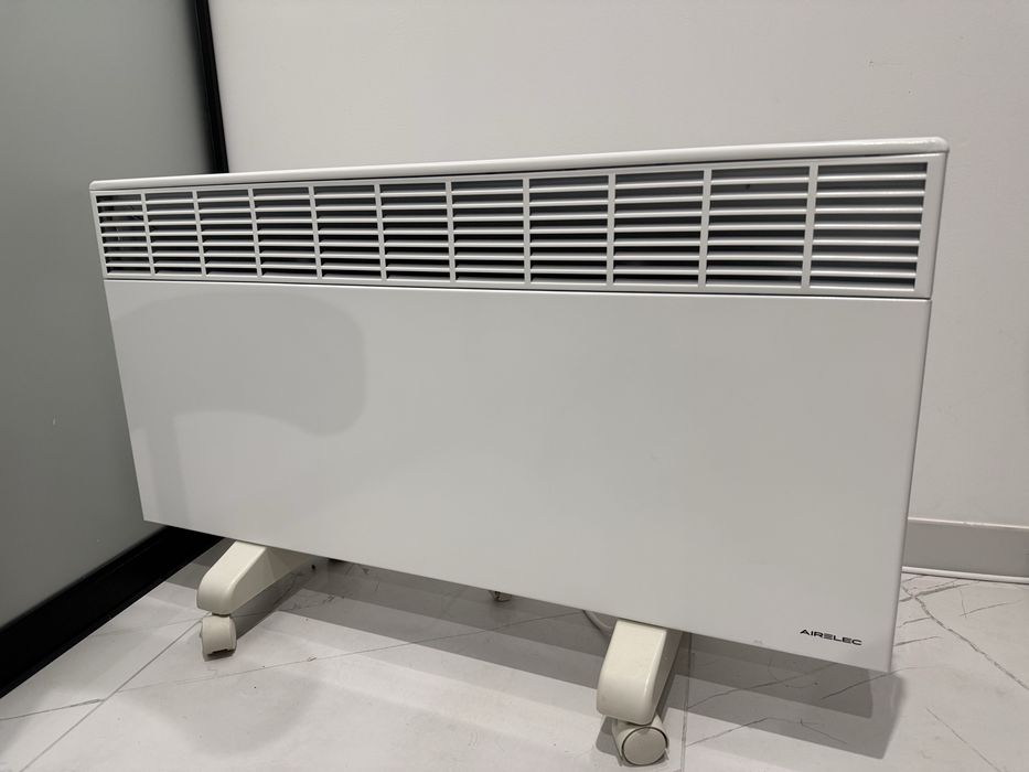 Конвектор Airelec Basic Pro 2500W