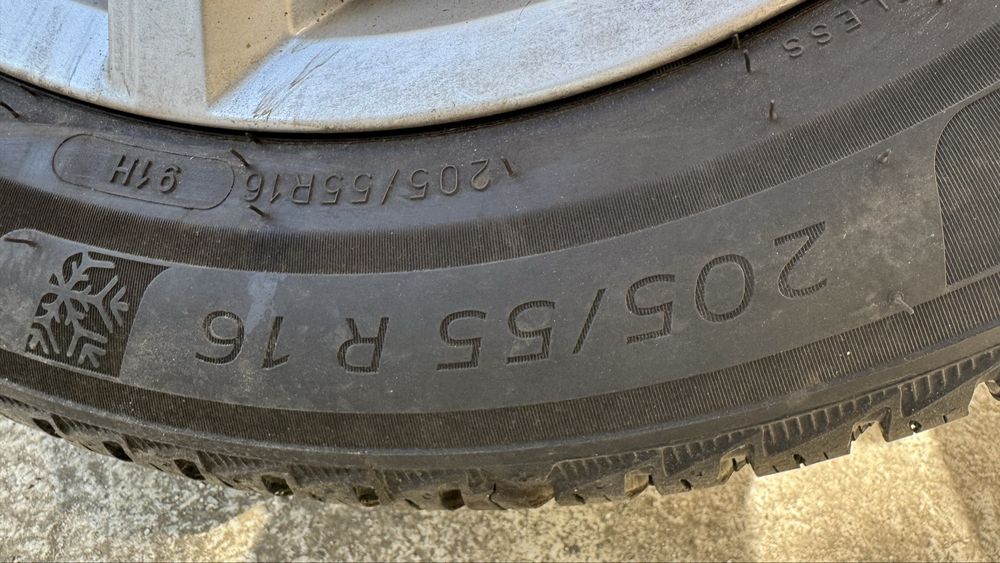 Jante auto vw si anvelope iarna michelin