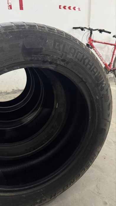 Продам летние шины комплект