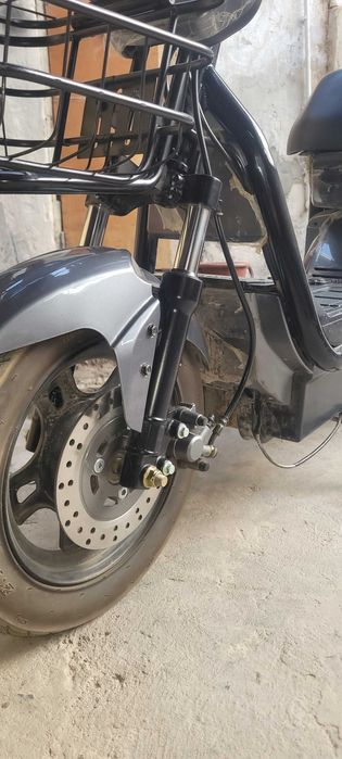 SKUTER BONVI             .