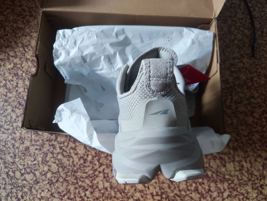 Altra olympus 6 vibram eur 44