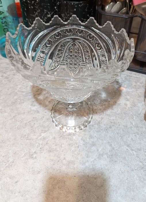 Продам   посуду.