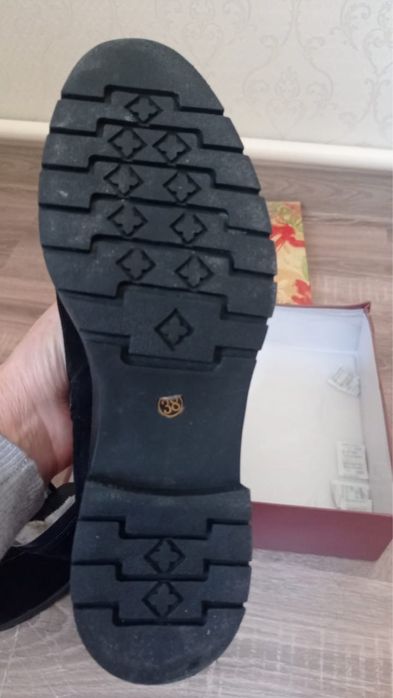 Женская обувь замша