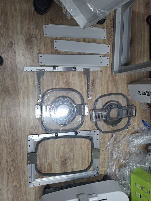 Бродировъчна машина 360 мм .х 200 мм. Нов модел