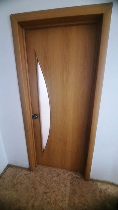 Продам межкомнатные двери
