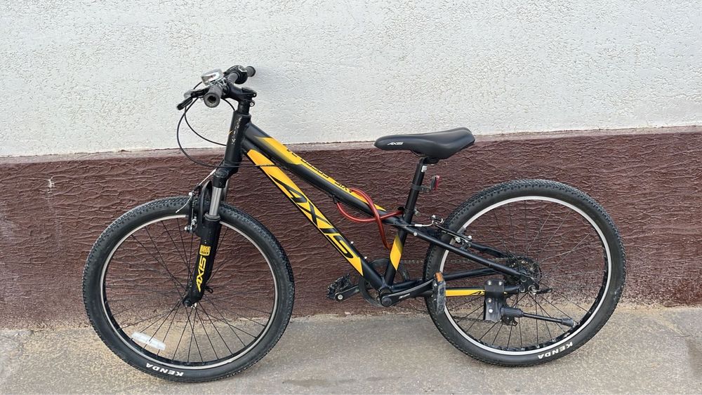 Продам велосипед Axis