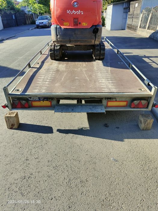 Închiriez platforma/remorca auto