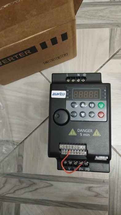 Частотный преобразовател