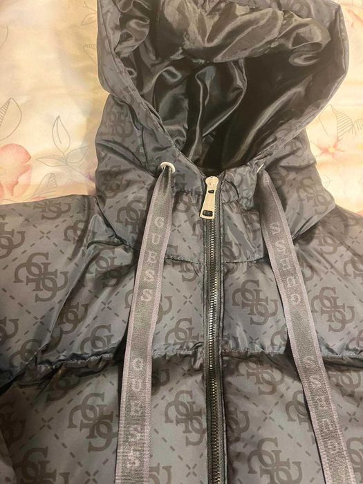 Черно Яке guess ново