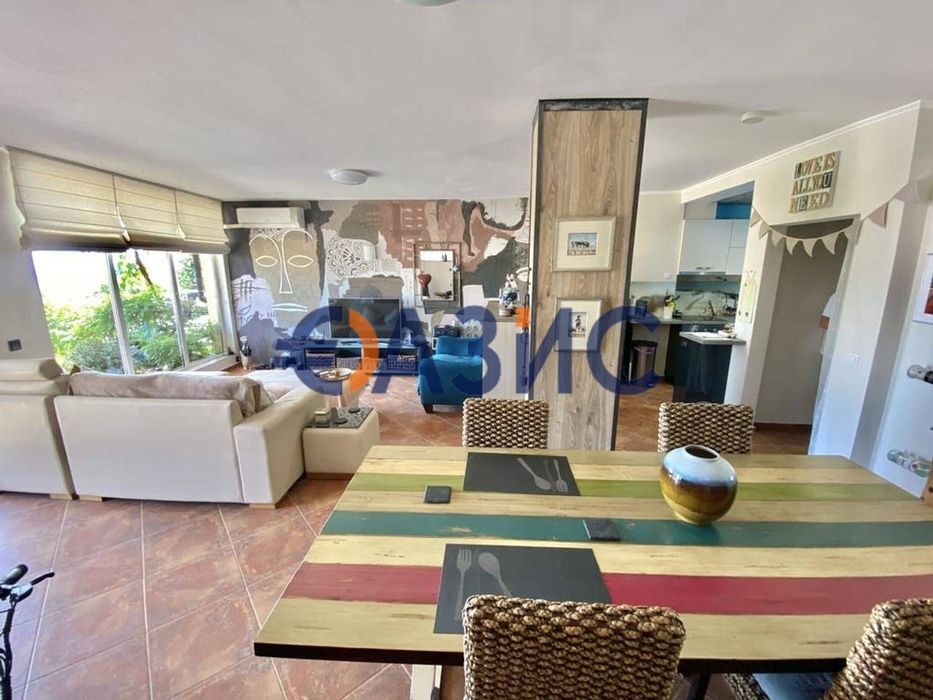 Апартамент с 3 спални с изглед към морето, Етаж партер, кв. Русалка,