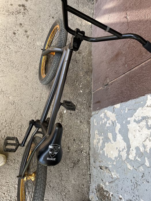 Продам BMX