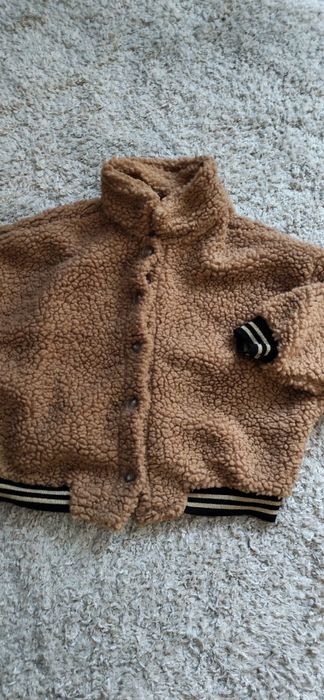 Кафяв цвят якенце