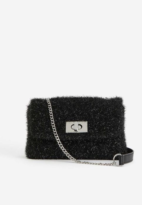 Нова дамска чанта H&M