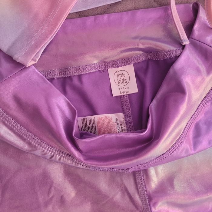 Costum fetita 8-9 ani