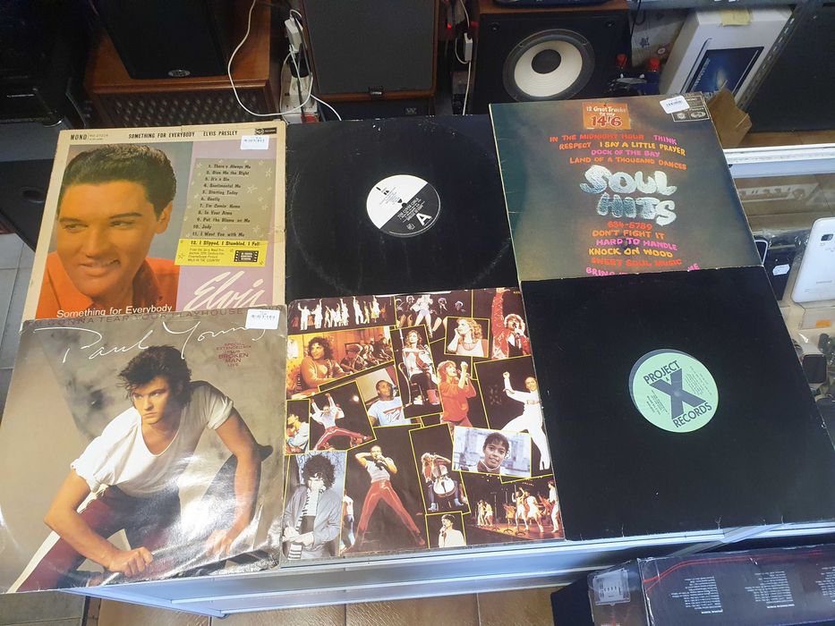 Грамофонни плочи По 25лв./бр. В отлично състояние. Lionel Richie, Elv