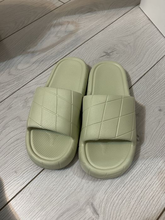 Тапочки резиновые