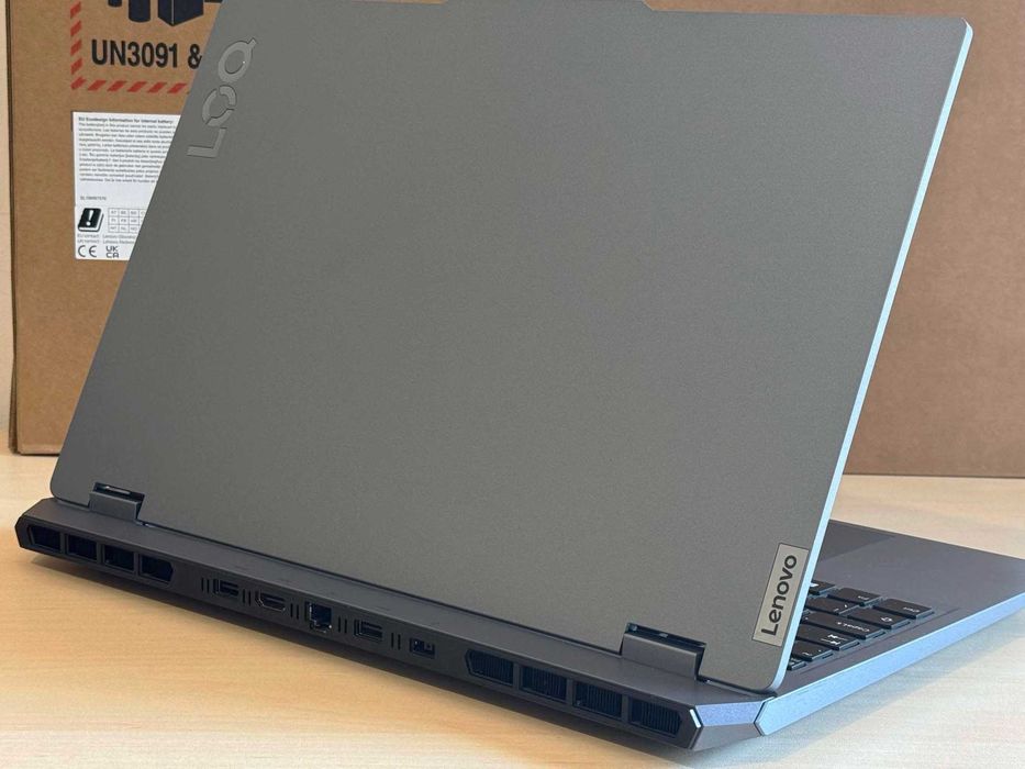 Бартер! Гаранция! Lenovo LOQ 15 / 8-ядрен Ryzen™ 7 7435HS / 24GB DDR5 / RTX 4050 (6GB GDDR6)
