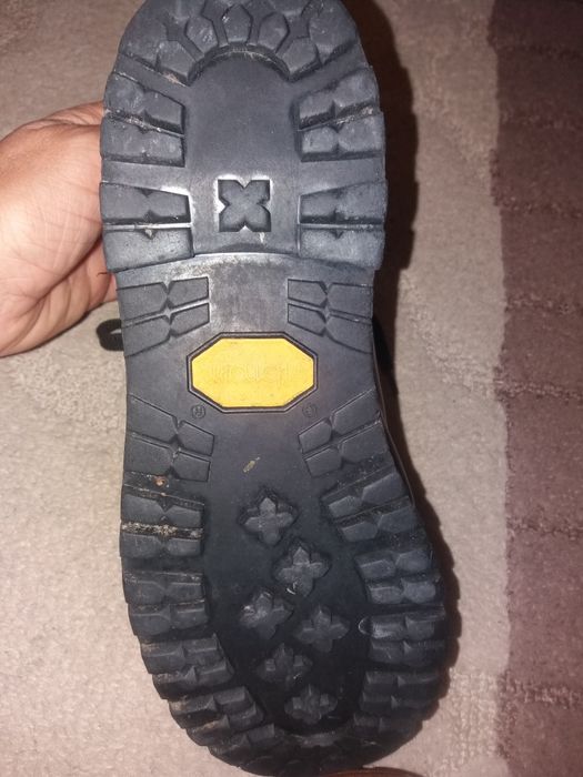 Туристически обувки   han wag