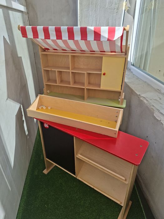 Детски дървен магазин