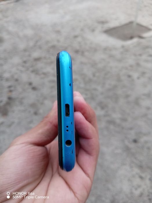 Realmi c11 2021  sotiladi