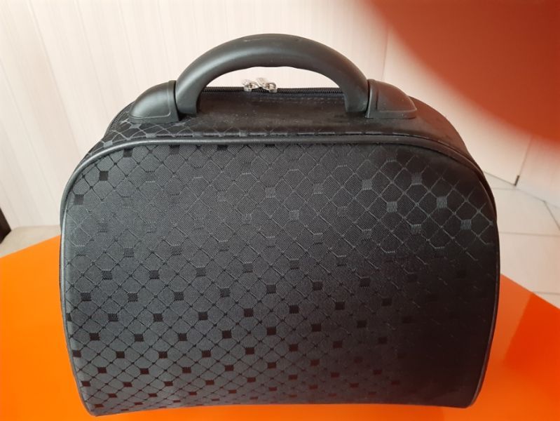 Дамска чанта