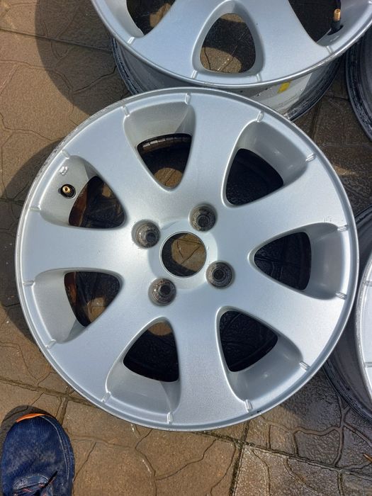 4ри бр алуминиеви джанти 4×108; 15цола; ет 27 от Пежо и Ситроен