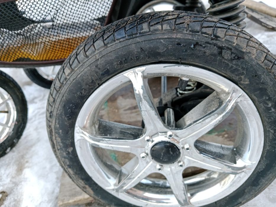 Породом каляска  .