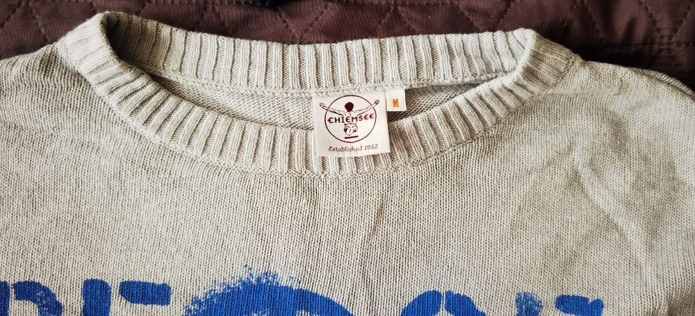 Flanele/bluze/pulovere Zara/Bershka/Chiemsee mărime M toate la 70 lei